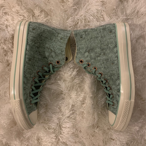 Converse Chuck Taylor HomeSweetHome HiTop Sneakers - Picture 5 of 6